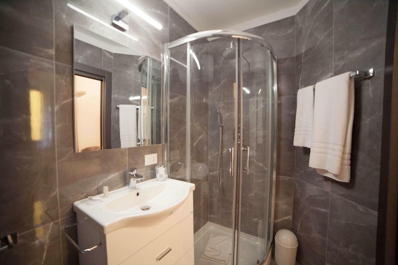Imhome - Cadorna House Milan Luaran gambar